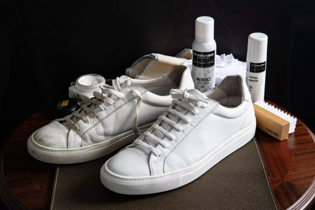 how to clean sneaker shoes?